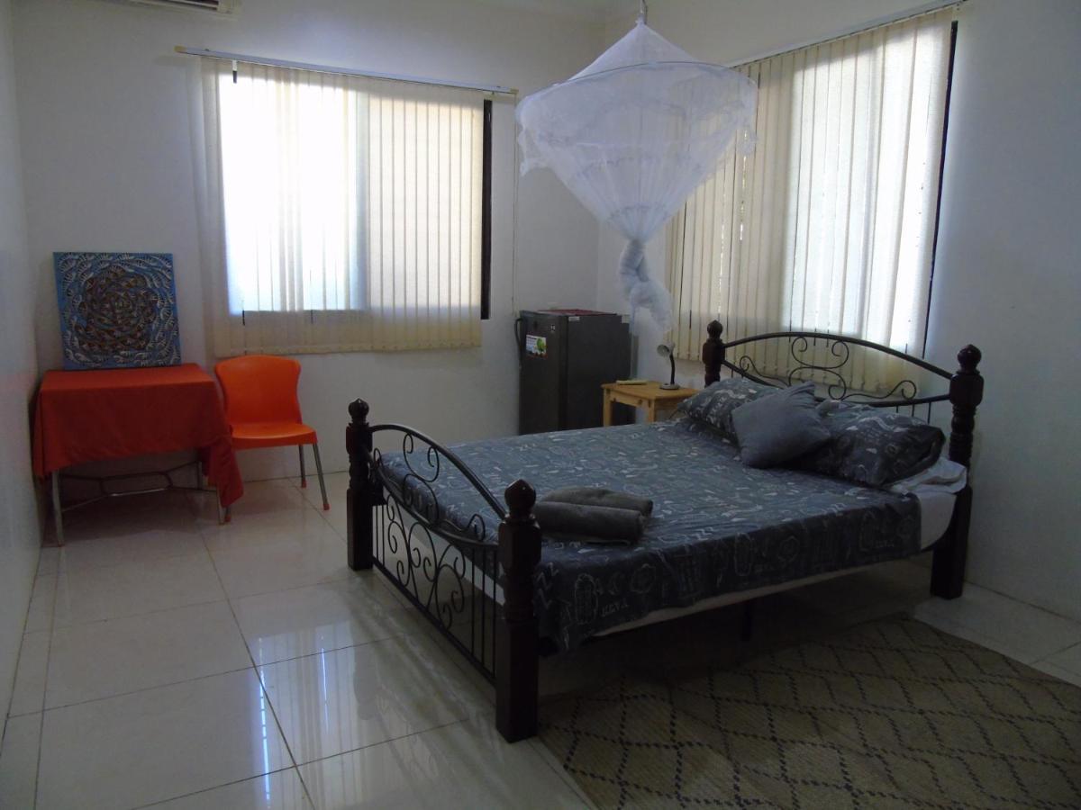 IDC Guest House Bagamoyo Extérieur photo