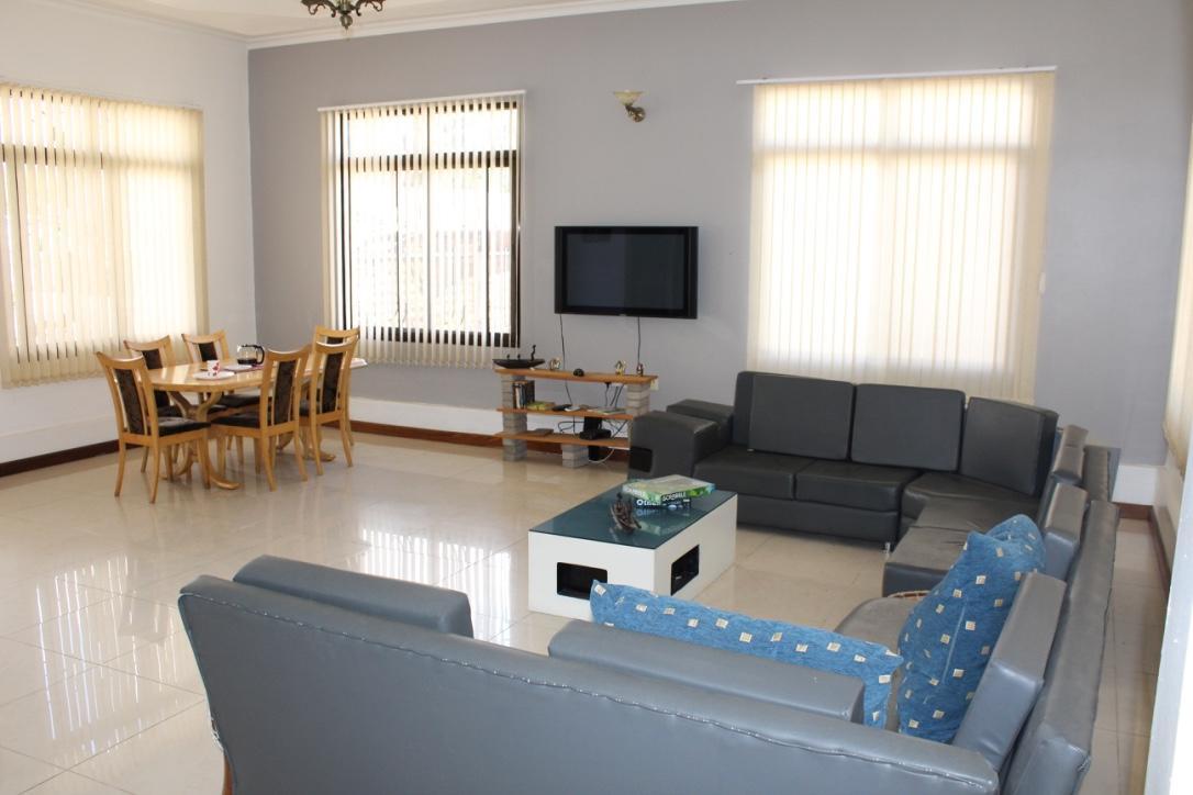 IDC Guest House Bagamoyo Extérieur photo