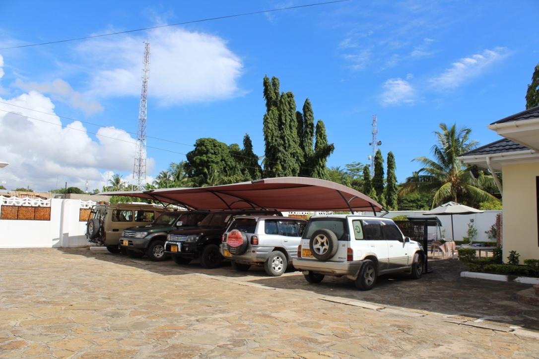 IDC Guest House Bagamoyo Extérieur photo